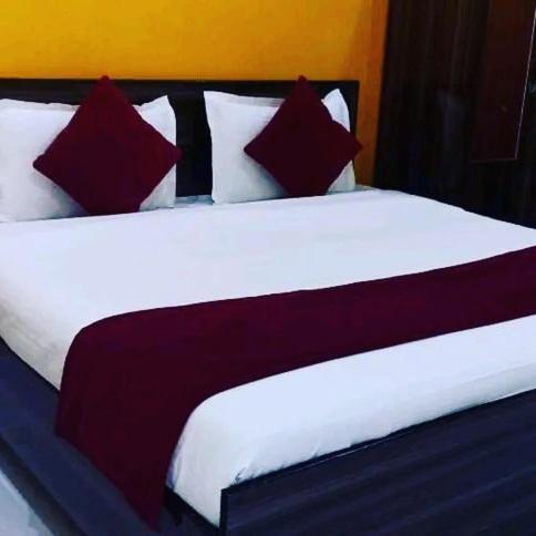 Hotel Suraj Рішикеш Номер фото